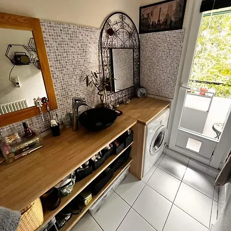 Charmant Proche Du Centre Appartement